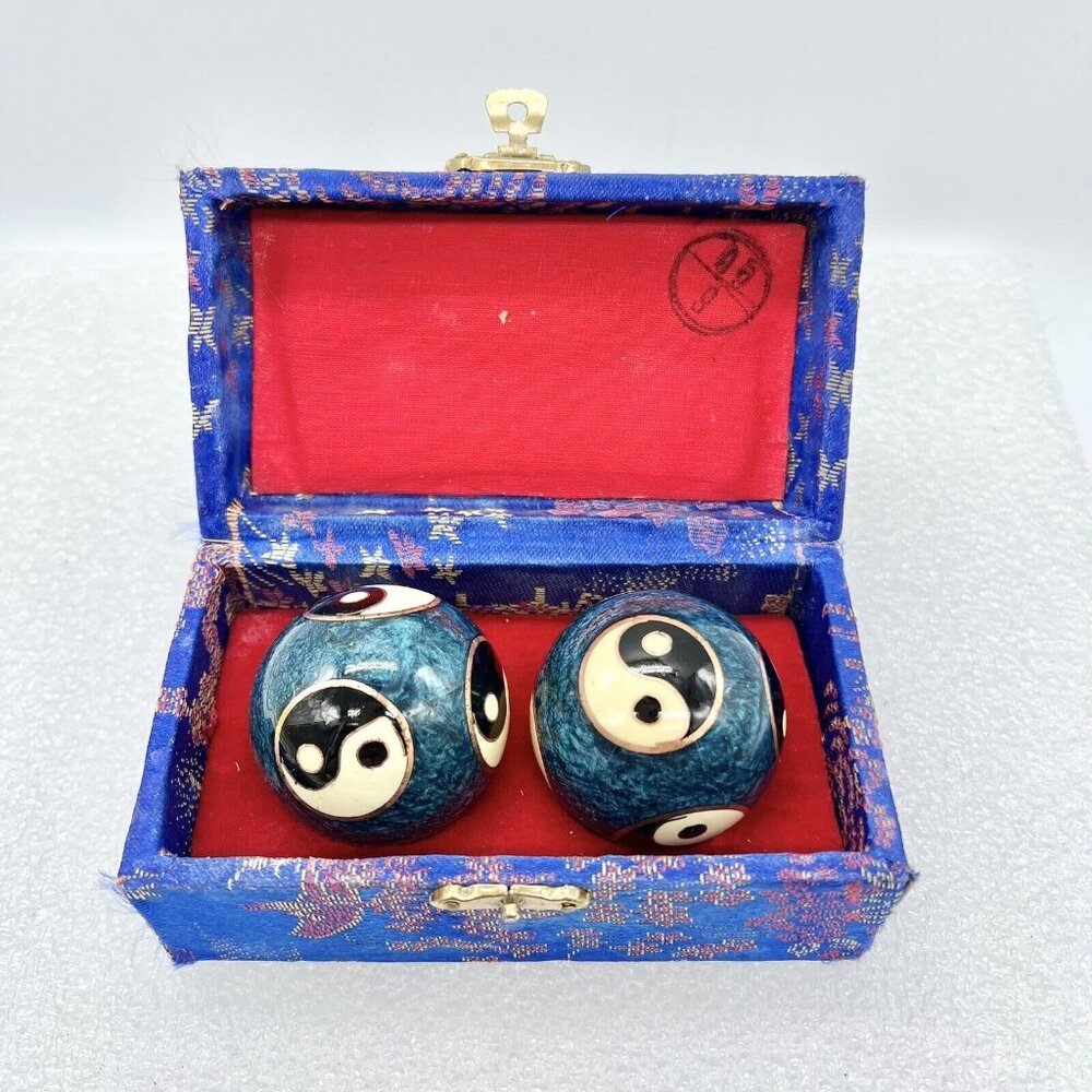 Chinese Health Exercise Stress Balls Relaxation Chime Yin Yang Design